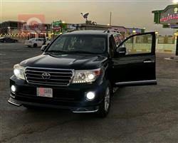 تۆیۆتا لاند کروزەر